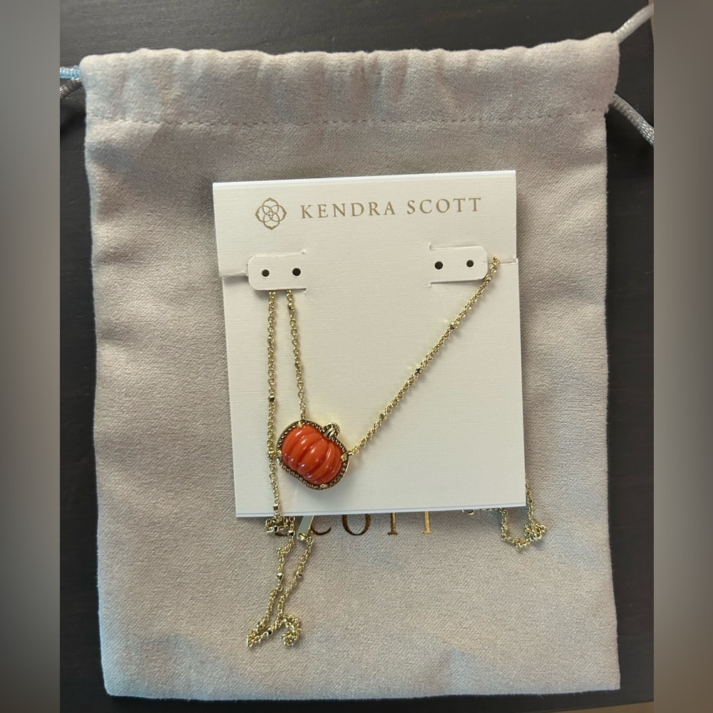 Kendra Scott Pumpkin Necklace 🎃